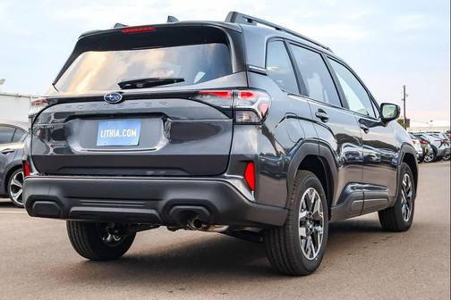 2025 Subaru Forester Premium