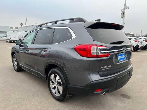 2024 Subaru Ascent Premium 7-Passenger