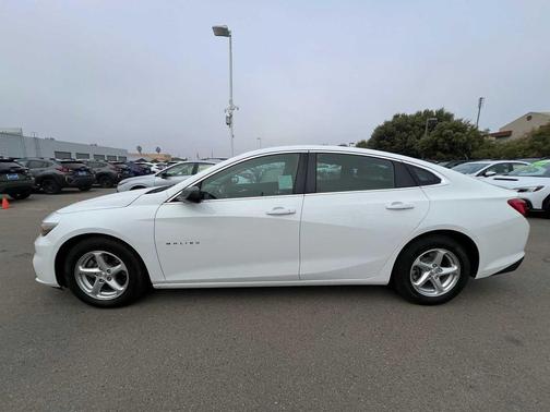 2018 Chevrolet Malibu 1LS