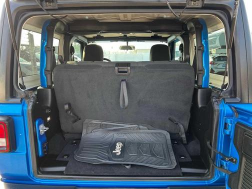 2021 Jeep Wrangler Sport S