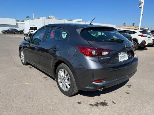 2017 Mazda Mazda3 Sport