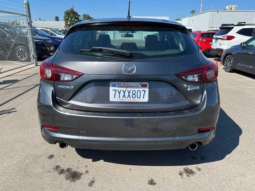 2017 Mazda Mazda3 Sport