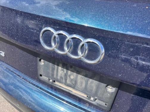2017 Audi A3 e-tron 1.4T Tech Premium Plus