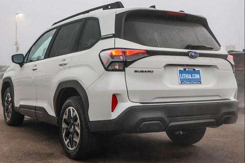 Crystal White Pearl 2026 Subaru Forester Premium