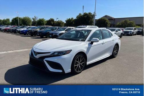 2023 Toyota Camry SE