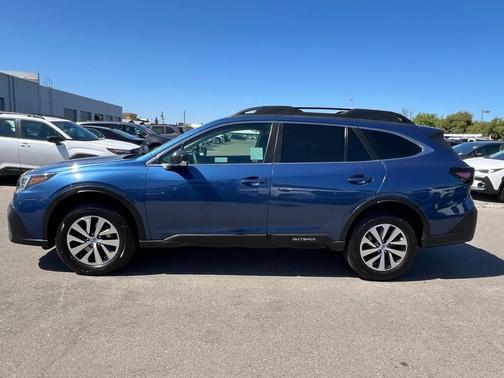 Abyss Blue Pearl 2022 Subaru Outback Base