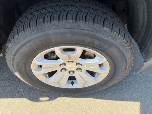 Satin Steel Metallic 2018 Chevrolet Colorado LT