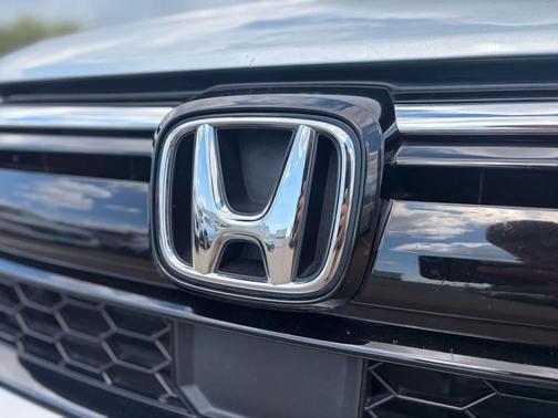Lunar Silver Metallic 2020 Honda CR-V 2WD EX