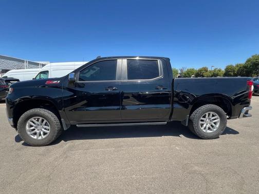 Black 2021 Chevrolet Silverado 1500 LT