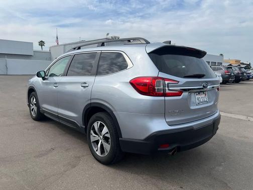 2023 Subaru Ascent Premium 8-Passenger