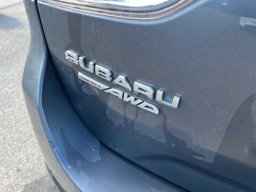 2024 Subaru Forester Base