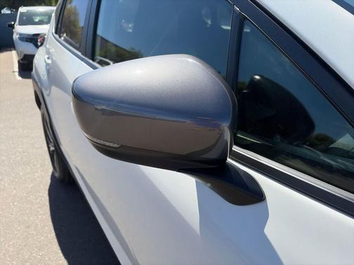Crystal White Pearl 2024 Subaru Crosstrek Premium
