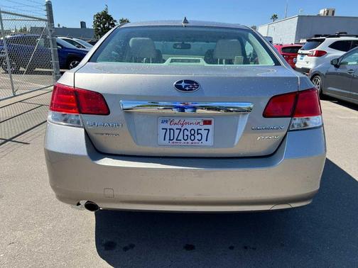 2014 Subaru Legacy Premium