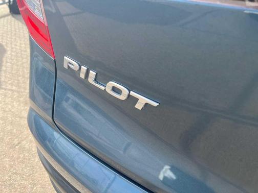 2021 Honda Pilot 2WD EX