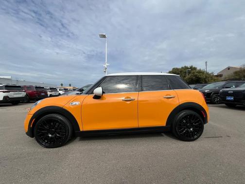 2017 MINI Hardtop Cooper S