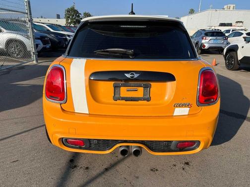 2017 MINI Hardtop Cooper S