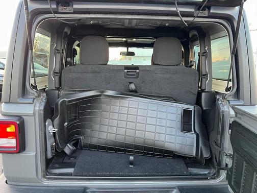 2020 Jeep Wrangler Sport S