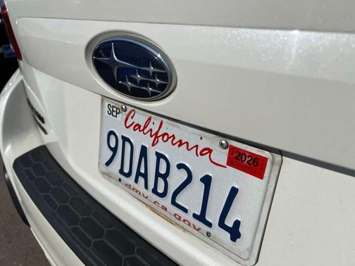 Crystal White Pearl 2023 Subaru Crosstrek Sport