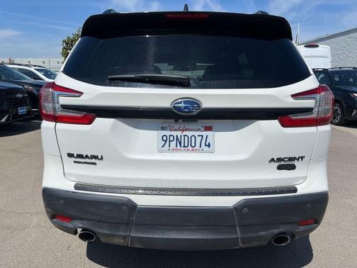 Crystal White Pearl 2024 Subaru Ascent Onyx Edition 7-Passenger