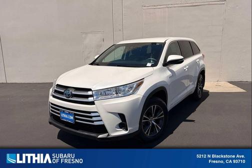 Blizzard Pearl 2017 Toyota Highlander Hybrid LE