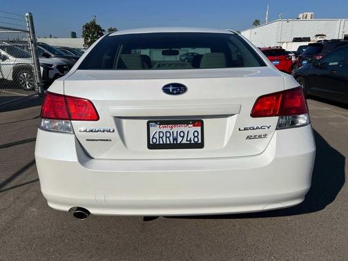 2011 Subaru Legacy Premium