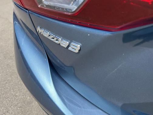 Blue Reflex Mica 2016 Mazda Mazda3 i Sport