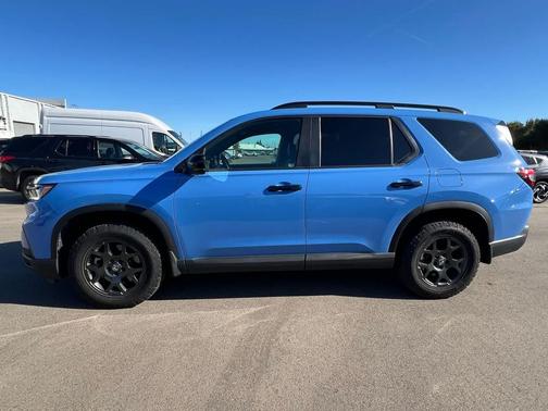 2025 Honda Pilot TrailSport