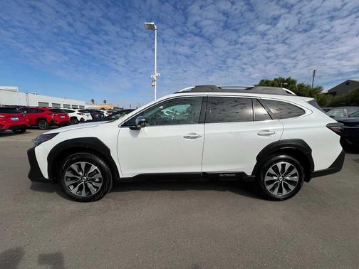 2025 Subaru Outback Touring