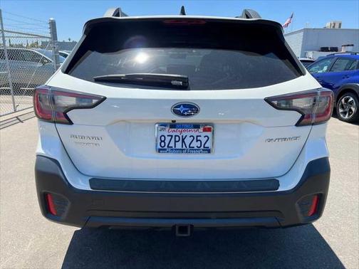 2022 Subaru Outback Premium