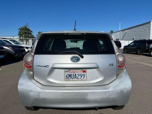 Classic Silver Metallic 2012 Toyota Prius c Two