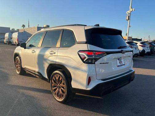 2025 Subaru Forester Sport