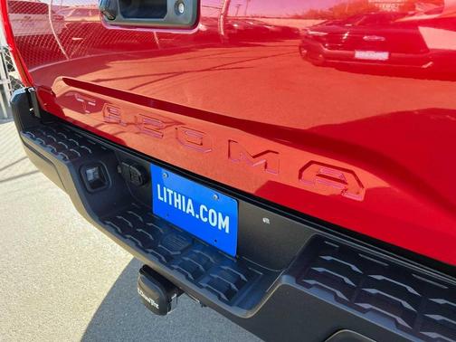 2020 Toyota Tacoma SR