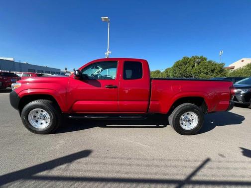 2020 Toyota Tacoma SR