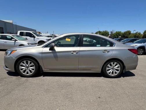 Tungsten Metallic 2016 Subaru Legacy Premium