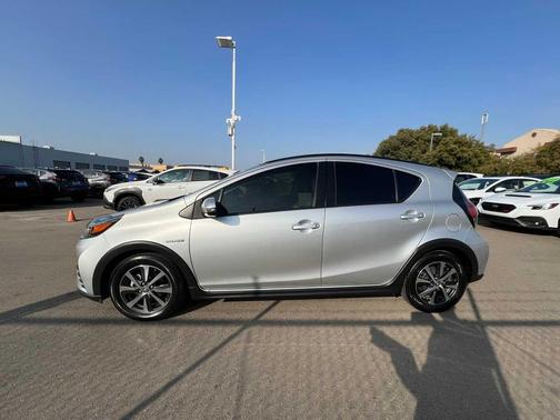 2018 Toyota Prius c One