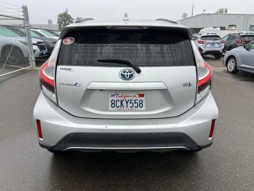 2018 Toyota Prius c One