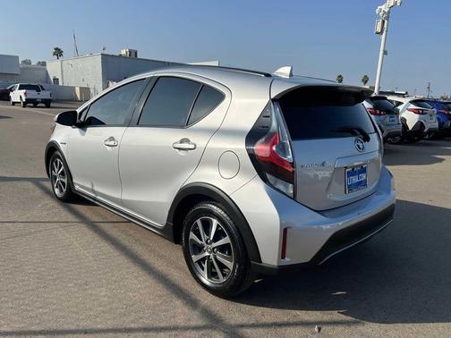 2018 Toyota Prius c One