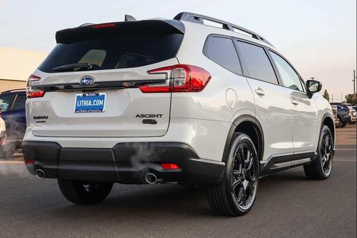 2025 Subaru Ascent Onyx Edition Touring 7-Passenger