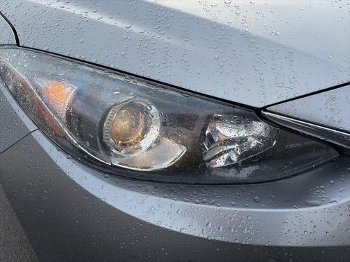 2015 Mazda Mazda3 i SV