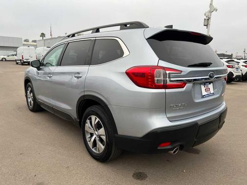 2024 Subaru Ascent Premium 7-Passenger