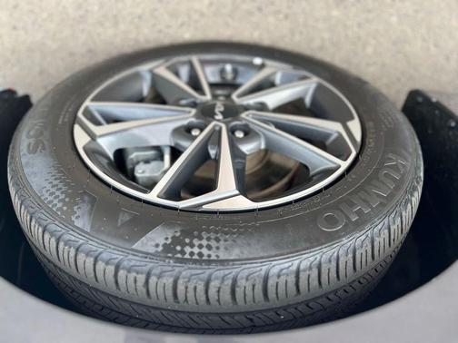 Gravity Gray 2024 Kia Forte LXS