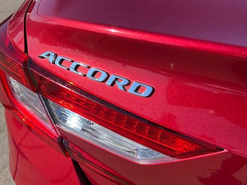2019 Honda Accord Hybrid EX