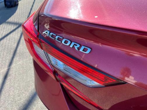 2019 Honda Accord Hybrid EX