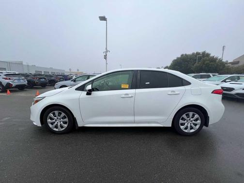 2023 Toyota Corolla Hybrid LE