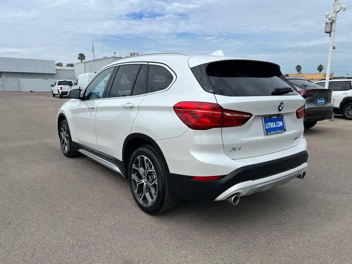 2021 BMW X1 sDrive28i