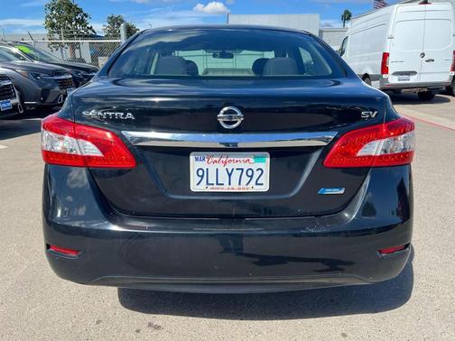 Super Black 2014 Nissan Sentra SV