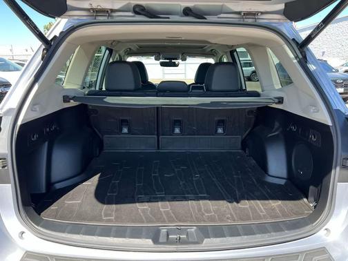 Ice Silver Metallic 2021 Subaru Forester Limited