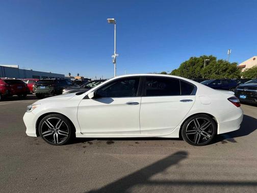 2017 Honda Accord Sport SE