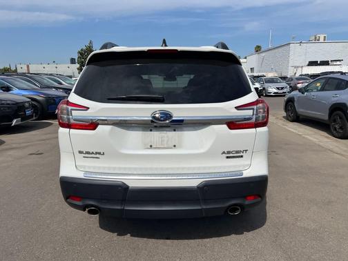 Crystal White Pearl 2023 Subaru Ascent Touring 7-Passenger