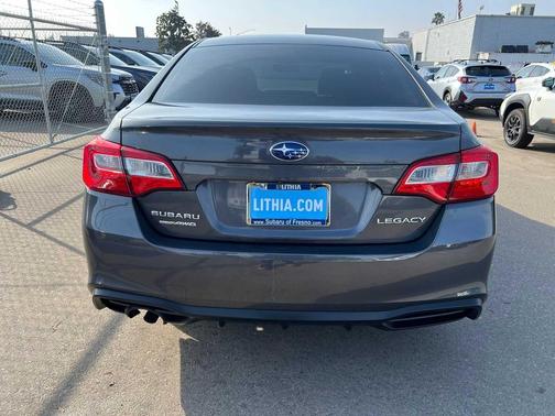 2018 Subaru Legacy Base